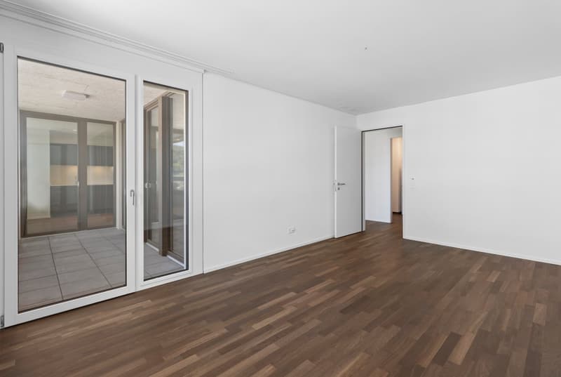 Über den Dächern des Limmattals – Exklusive 2.5 Zimmer-Wohnung mit Loggia und Panoramaaussicht (5)