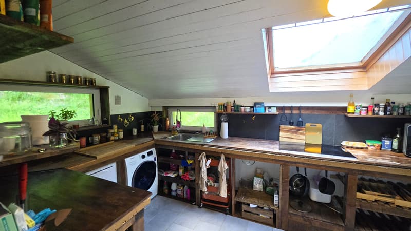 6-Zimmer-Zweifamilienhaus mit Panorama, Schwendi im Weisstannental SG (11)