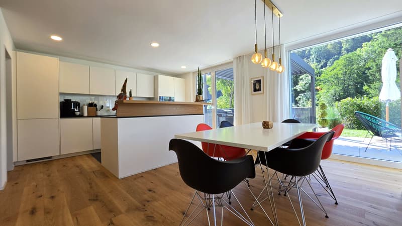 5.5-Zimmer-Einfamilienhaus mit Blick ins Grüne in Reigoldswil (4)