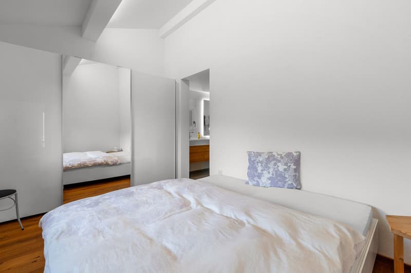 Modernes Zweifamilienhaus mit unverbaubarem Bergpanorama (16)
