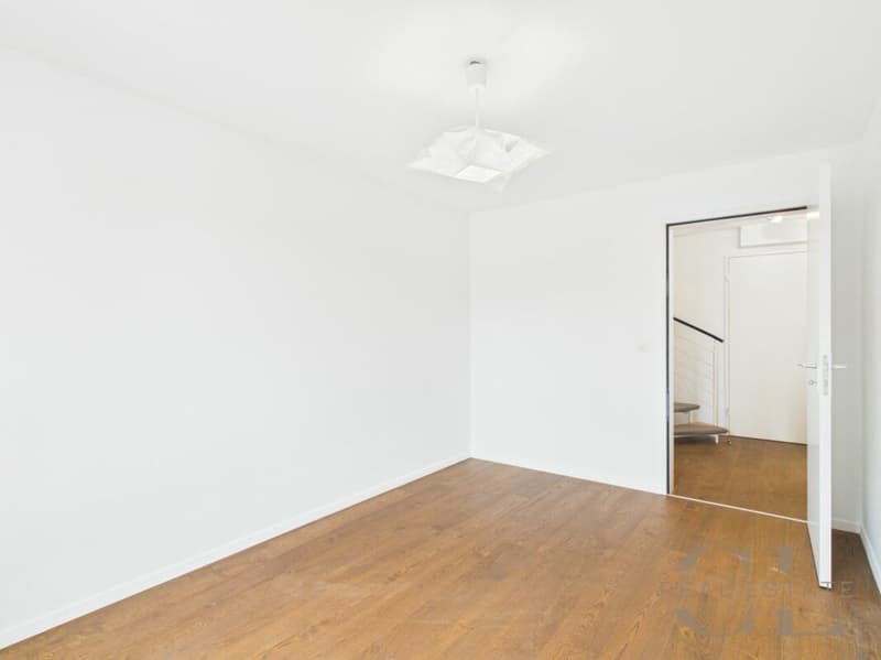 Attraktives 4.5 Zimmer-Reihenhaus mit Garage (14)