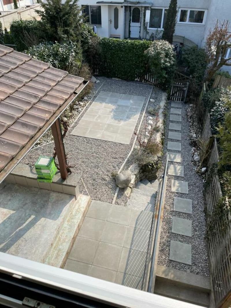 Stilvolles 4 Zimmer-Reihenhaus mit Garten in Oberwil (10)