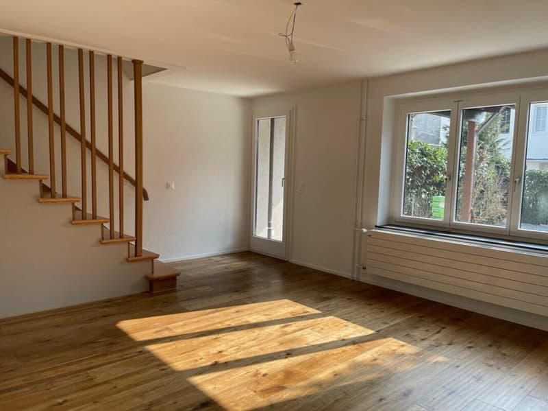 Stilvolles 4 Zimmer-Reihenhaus mit Garten in Oberwil (6)