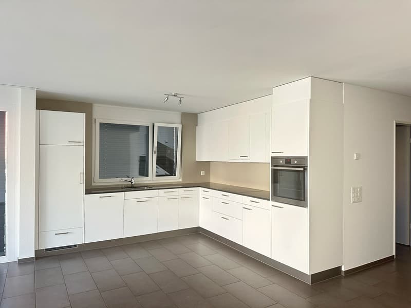 Helle, pflegeleichte 3.5 Z Wohnung (2)
