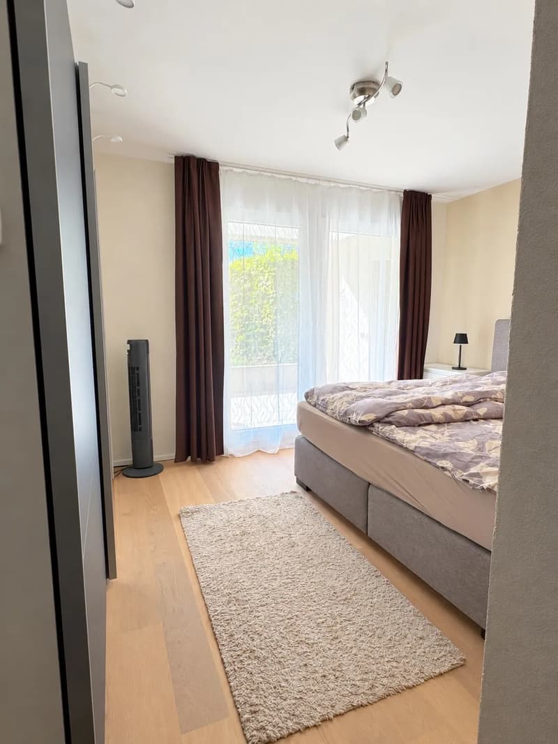 ATTRAKTIVE 4.5 – ZIMMER GARTENWOHNUNG „SUNNEBÄCHLI“ (7)