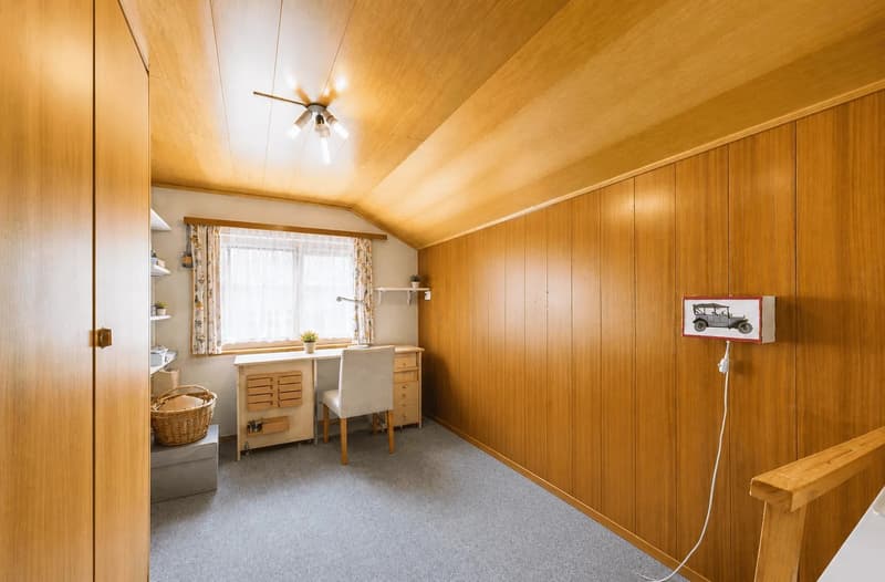 Freistehendes Einfamilienhaus mit Weitsicht, Garten und Wald (11)