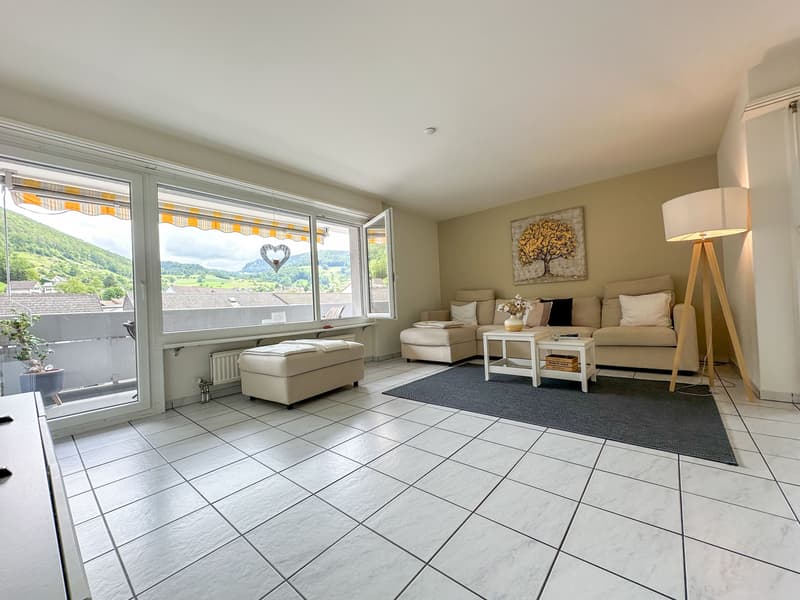 Helle 4-Zimmer-Wohnung mit Balkon in Oberdorf mieten (2)