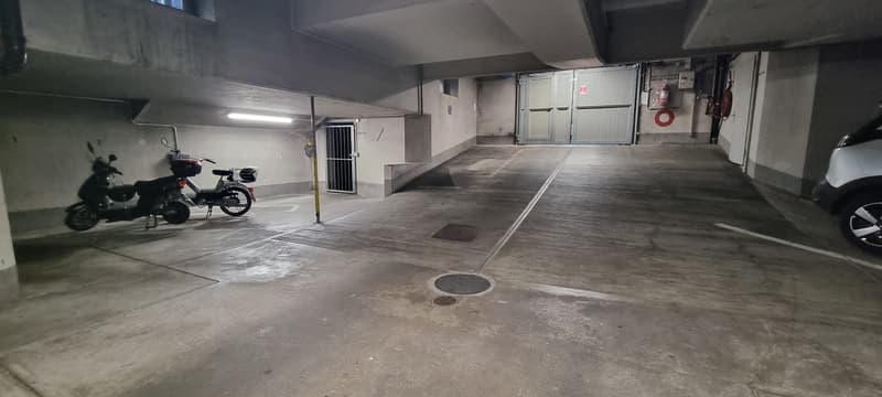 Tiefgaragenparkplatz im zentralen Kleinbasel nähe Kaserne mieten (3)