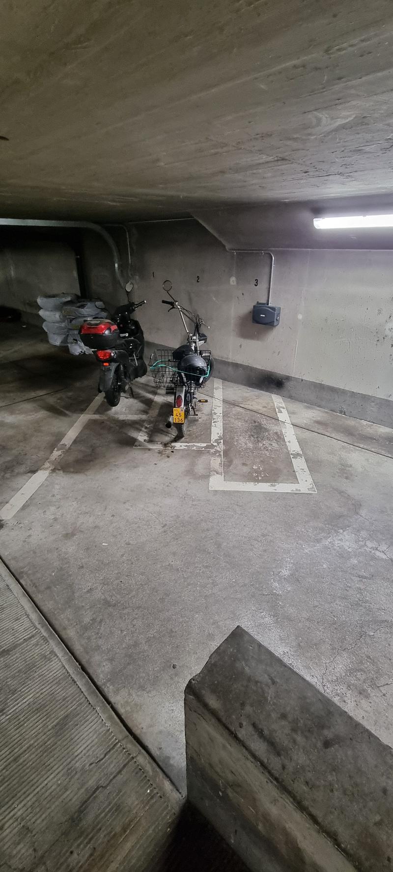 Garagenplatz für Mofa/Motorrad in Basel, Rappoltshof - zentral mieten (4)