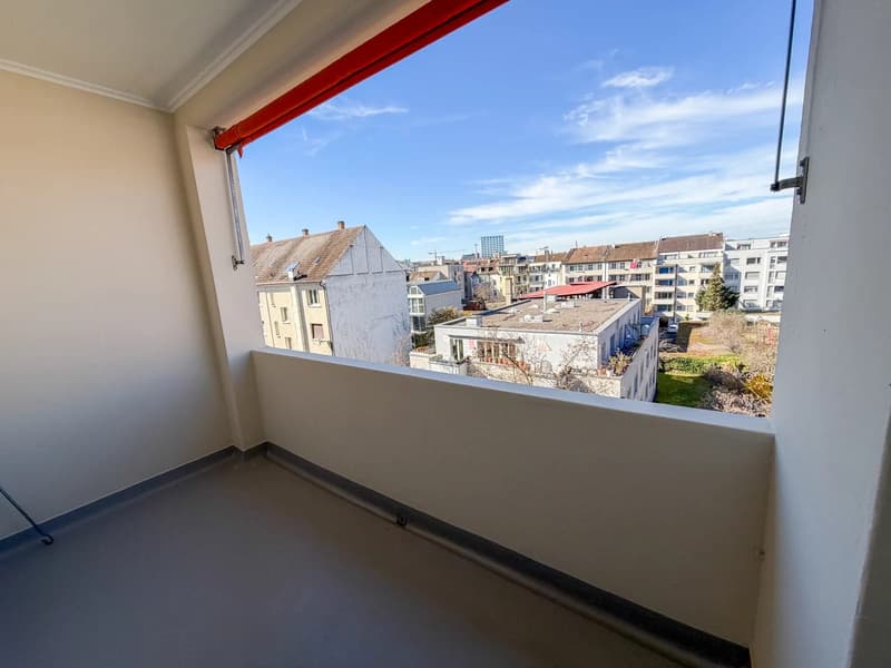 3-Zimmer-Dachwohnung mit Balkon im Klybeck (1)