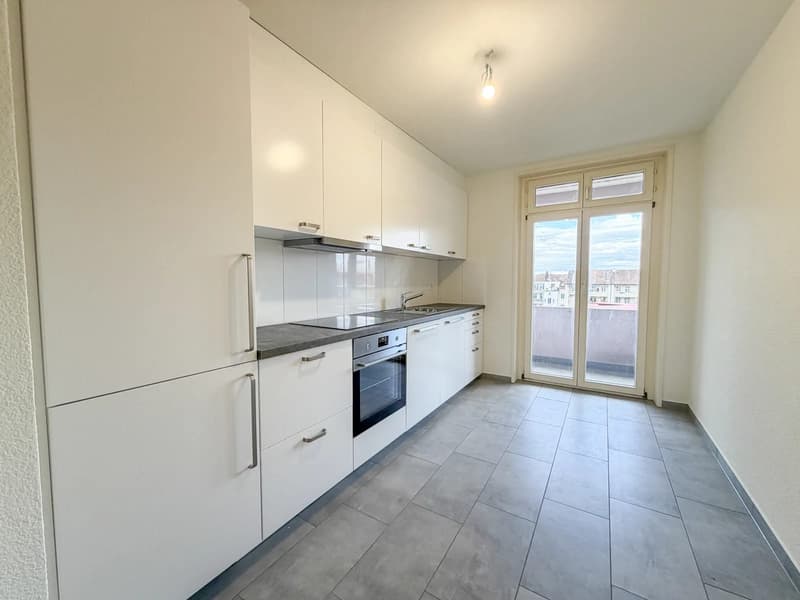 3-Zimmer-Dachwohnung mit Balkon im Klybeck (2)