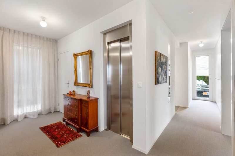 Exklusives Einfamilienhaus an privilegierter Lage (7)