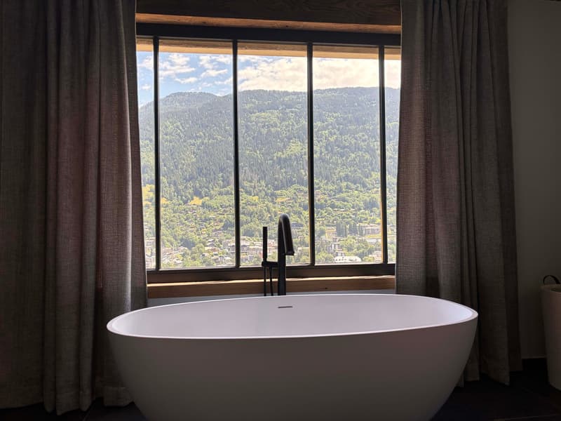 Chalet d'exception entièrement rénové avec vue panoramique sur le Mont-Blanc (18)