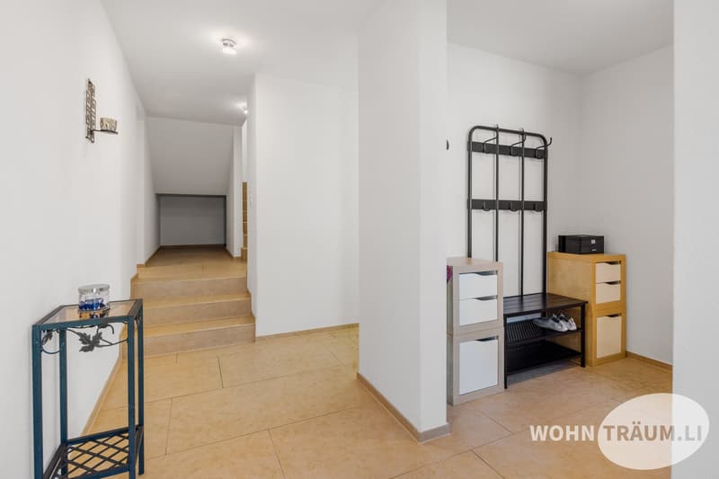7½-Zimmer Einfamilienhaus mit Charme & Ausbaupotenzial (4)