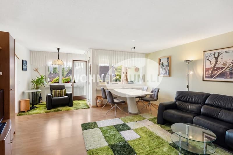 Helle 3½-Zimmer Eigentumswohnung mit 2 Balkonen (3)