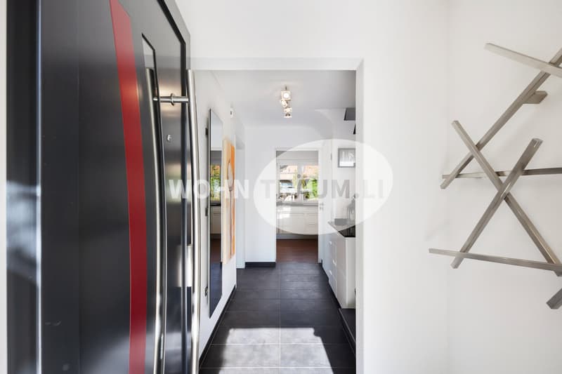 5½-Zimmer Einfamilienhaus mit Hobbyraum und 2½-Zimmer Studio (3)