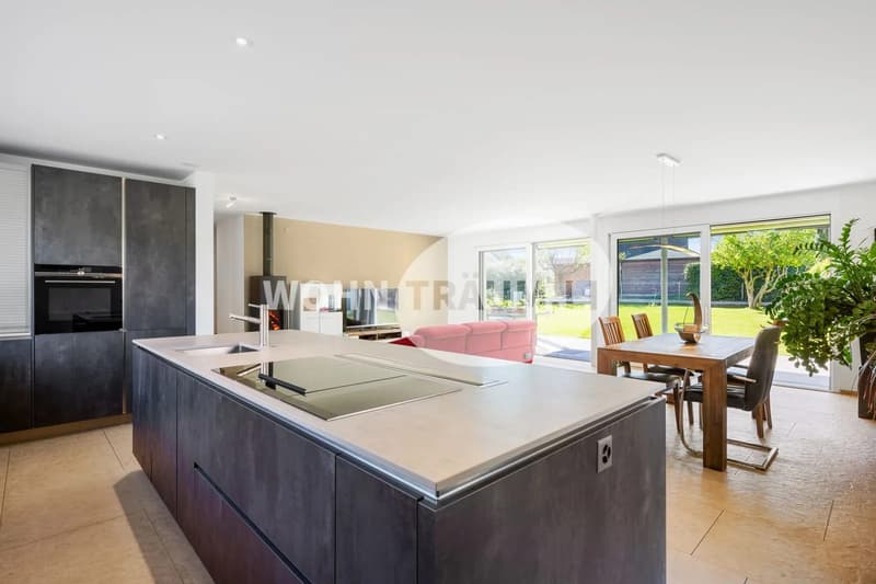7½-Zimmer Einfamilienhaus mit Charme & Ausbaupotenzial (6)