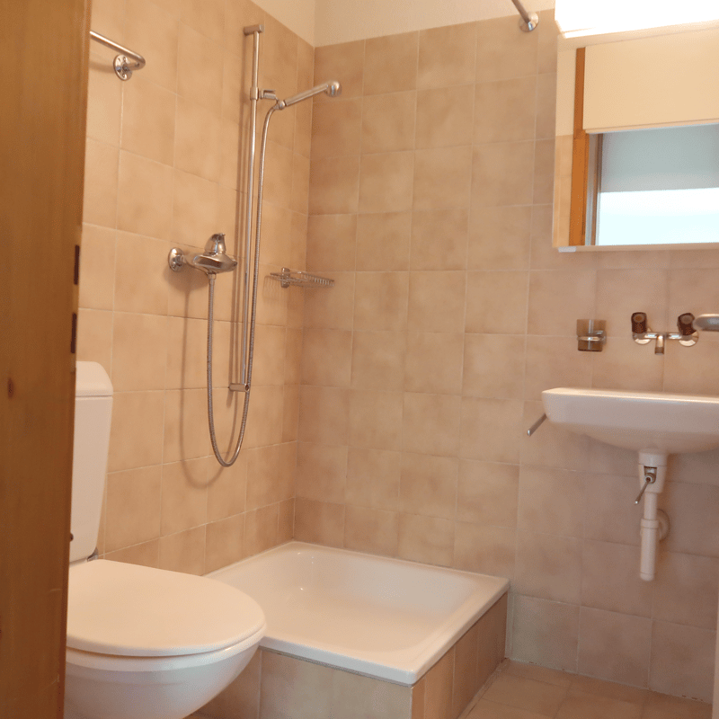 Schöne helle 4.5 Zimmer Wohnung in Fraubrunnen zu vermieten (6)