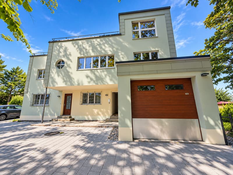 Propriété d'exception de deux appartements (2)