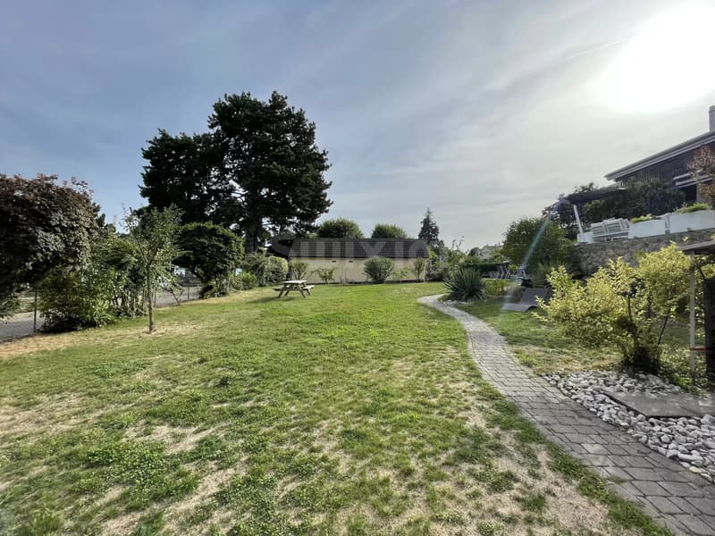 Appartement 5.5 pièces au bord du lac (10)