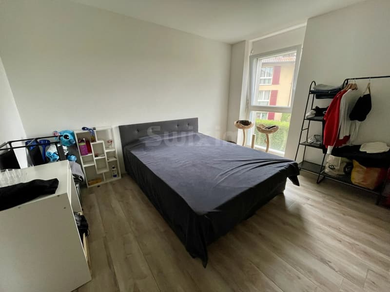 Duplex moderne avec terrasse au coeur de Boudevilliers (6)