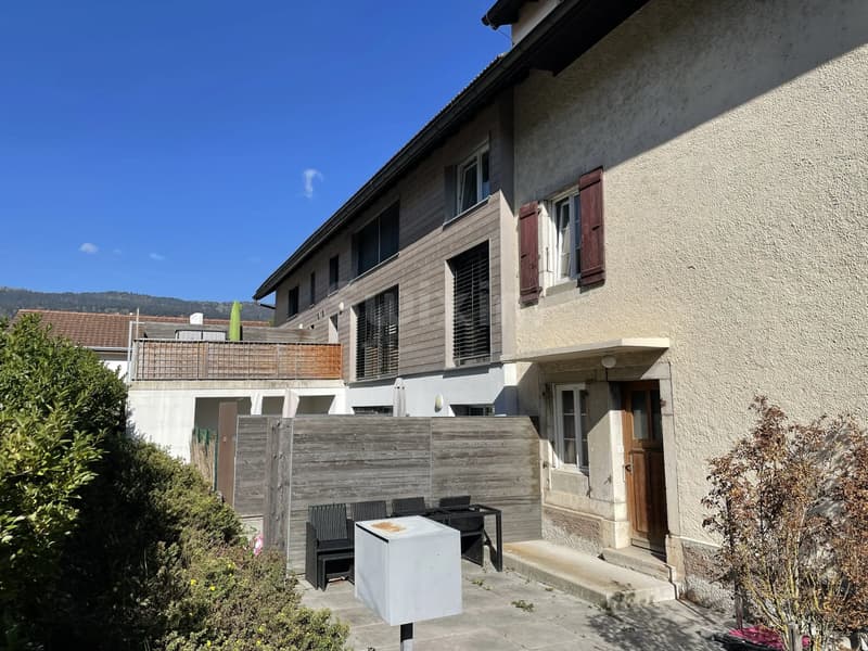 Duplex moderne avec terrasse au coeur de Boudevilliers (2)