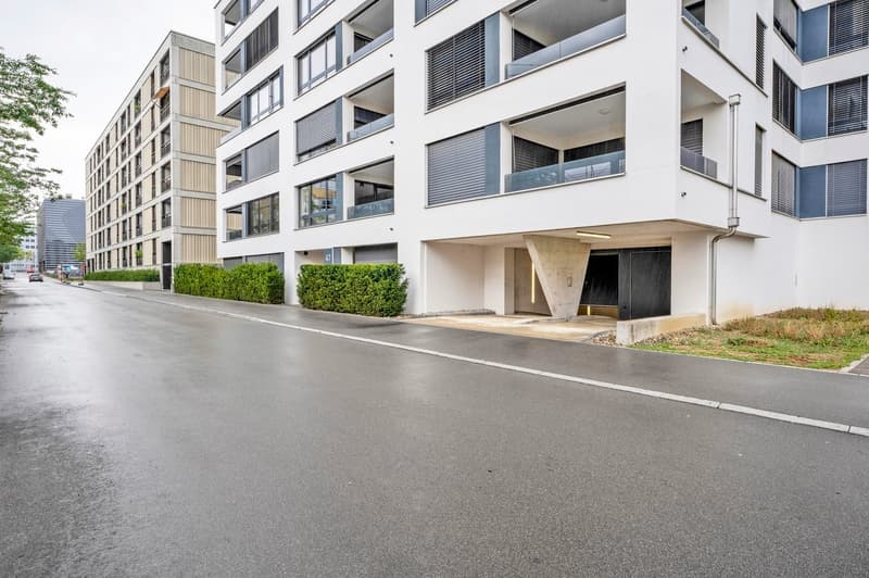 Moderne 4.5-Zimmer-Wohnung mit Balkon im Glattpark, Opfikon (17)