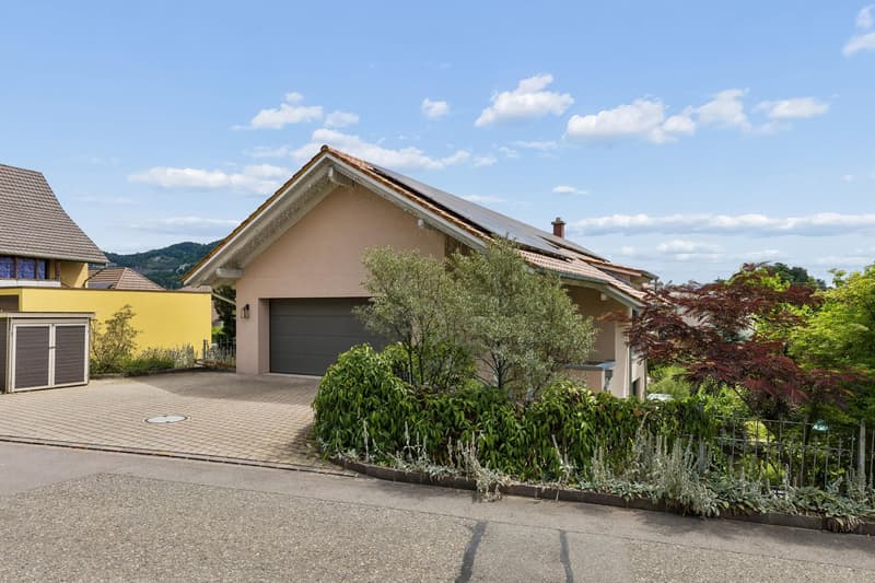 Exklusive Neubau-Villa mit Designerküche – 35 Min. ab Zürich (14)