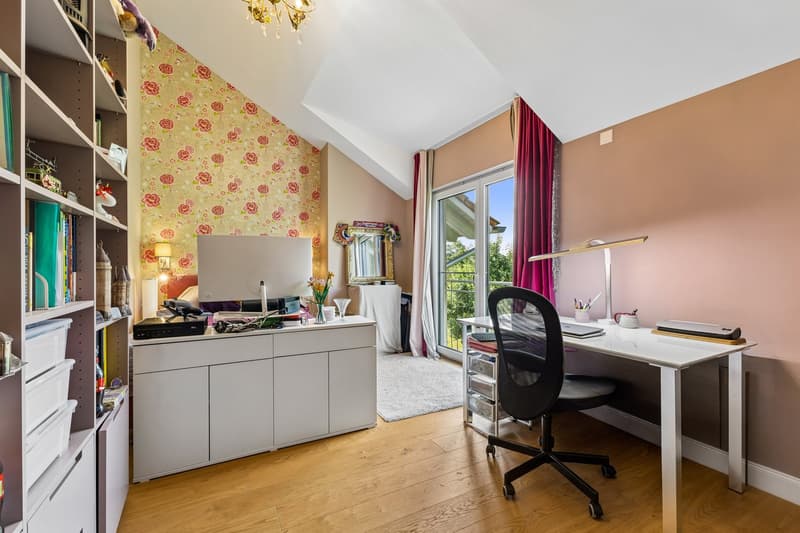 Exklusive Neubau-Villa mit Designerküche – 35 Min. ab Zürich (11)