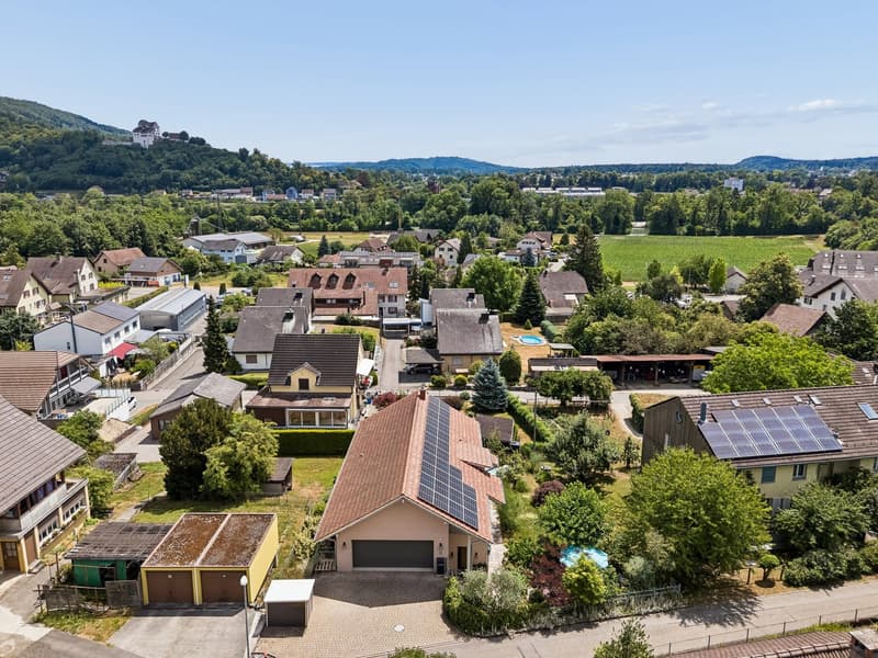 Ihr Familienzuhause im Aaretal: SwimSpa, Schlossblick und Platz für alle Beschreibung (1)