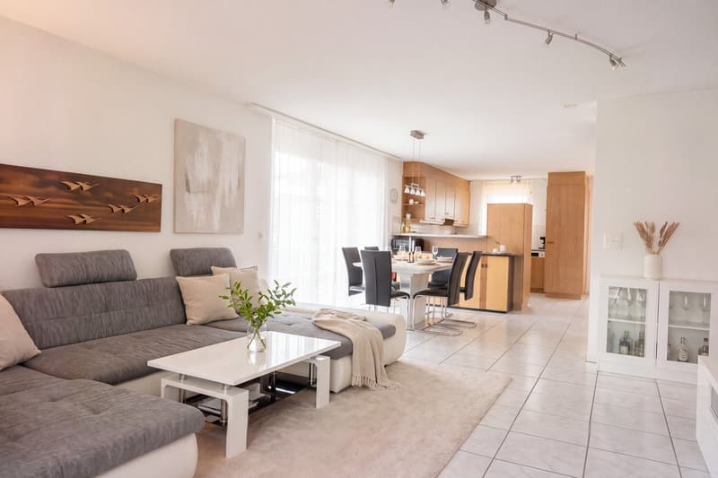 Ein Haus, das Sie selbst zu Ihrem Zuhause machen können (3)