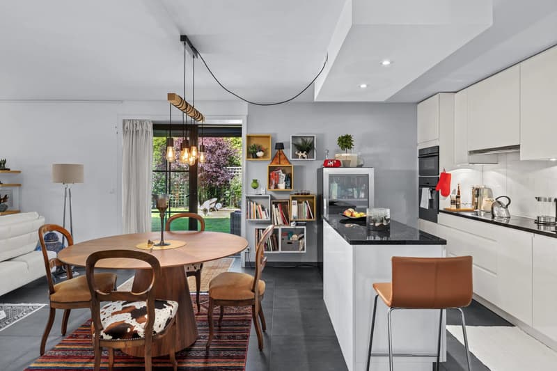 Rez-de-jardin contemporain, spacieux et bien agencé (2)
