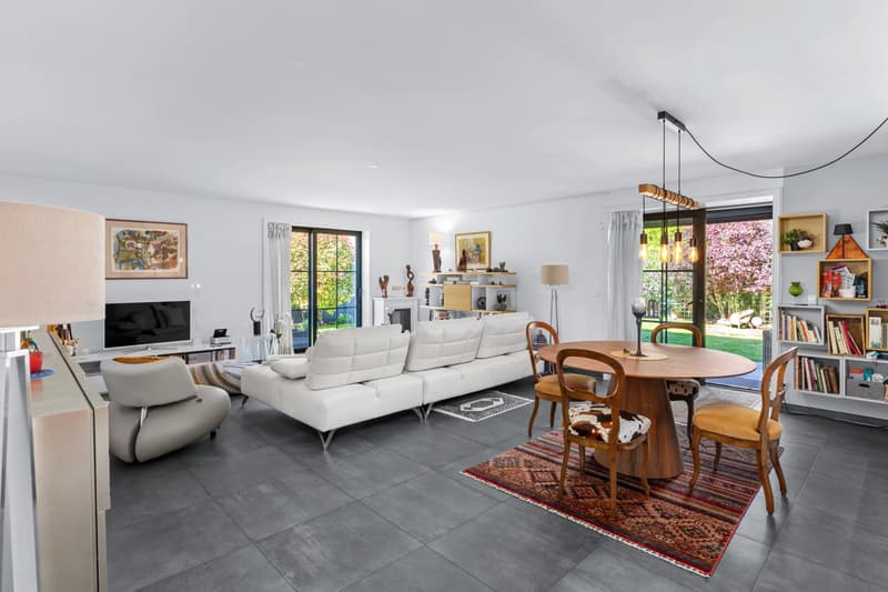 Rez-de-jardin contemporain, spacieux et bien agencé (6)