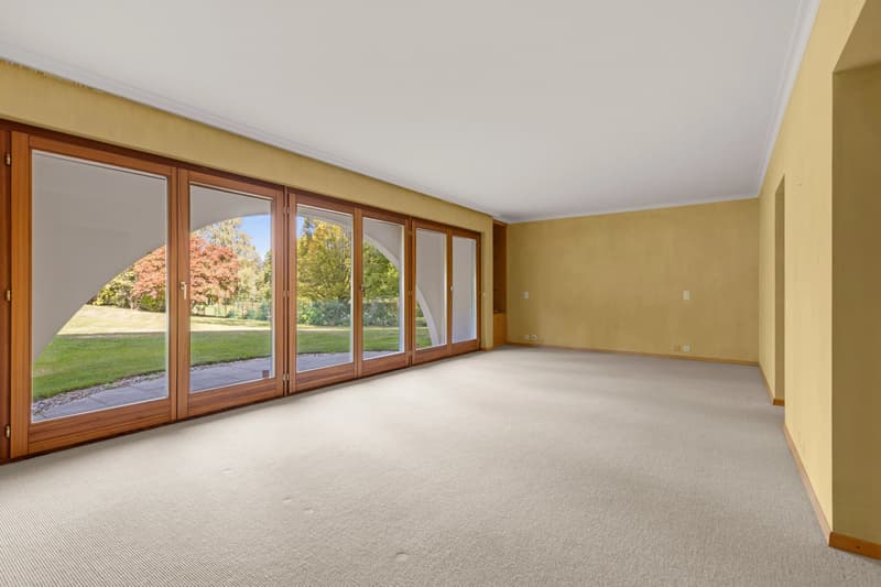 Elegant Detached House with Large Garden in Epalinges (7)