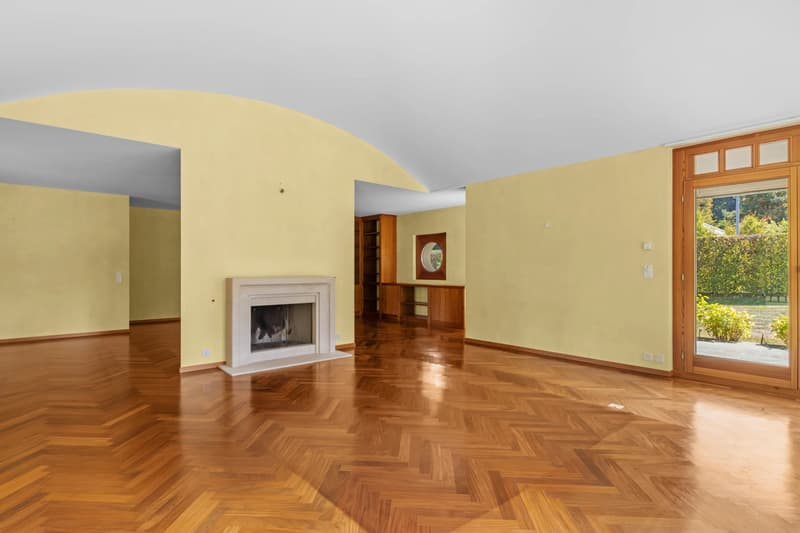 Elegant Detached House with Large Garden in Epalinges (4)