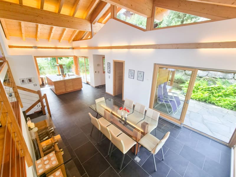 Exceptional chalet on the edge of the bisse and near ski slopes! (5)