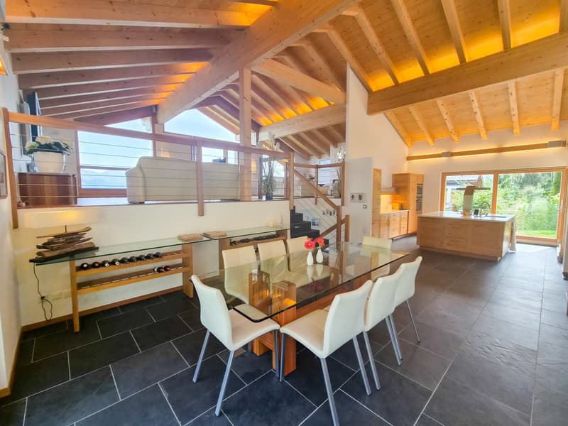 Exceptional chalet on the edge of the bisse and near ski slopes! (4)