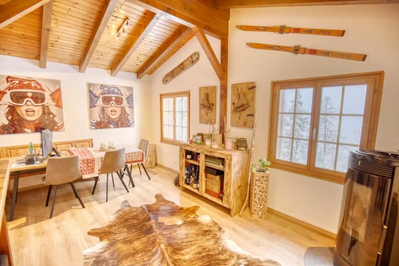 Character chalet with 2 annexes and a large land in Haute-Nendaz! (3)