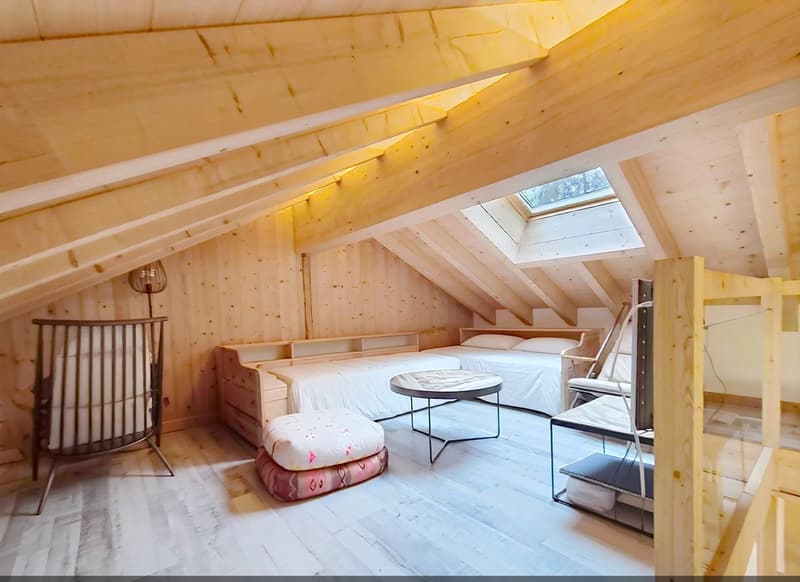 Chalet in a condominium ? Excellent rental potential (8)