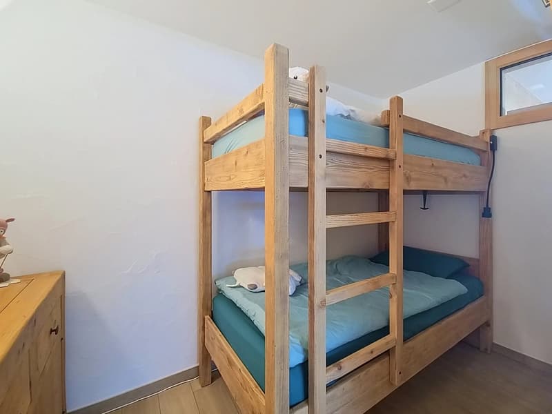 Luxury 3-room apartment, like new, in Nendaz! (10)