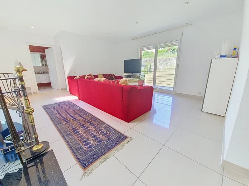 Unique villa in the heart of Sierre, close to Lake Géronde! (13)