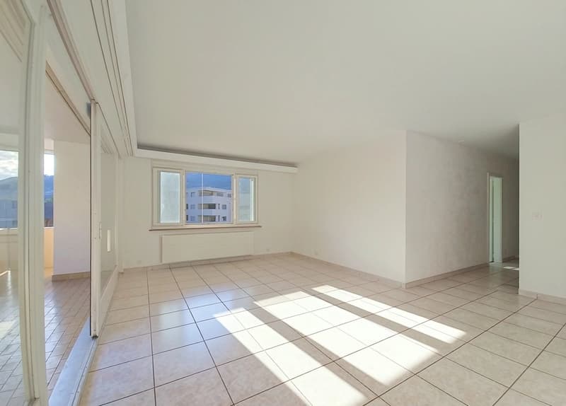 Magnificent 3.5-room apartment in Sierre, near Lake Géronde! (4)