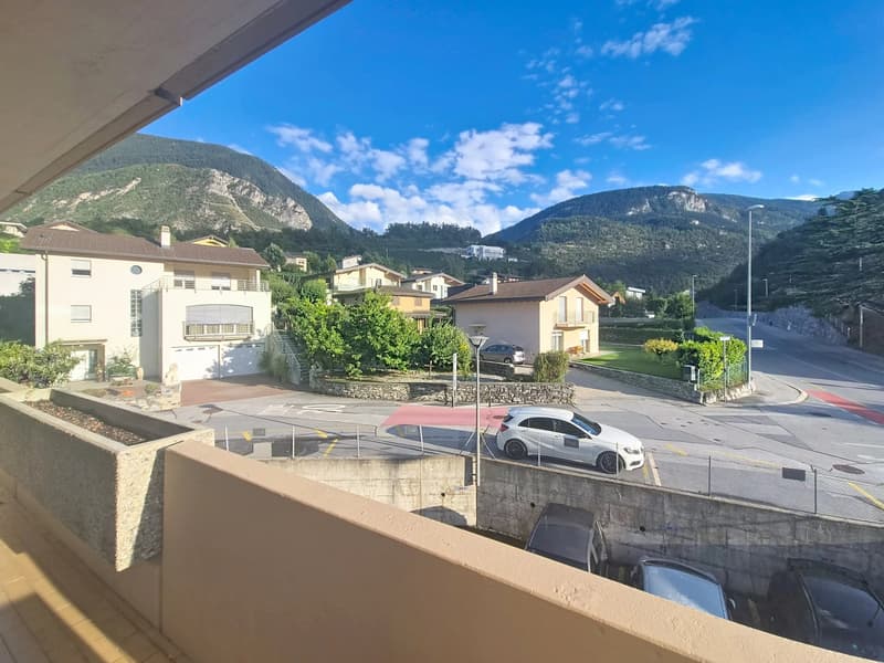 Magnificent 3.5-room apartment in Sierre, near Lake Géronde! (13)