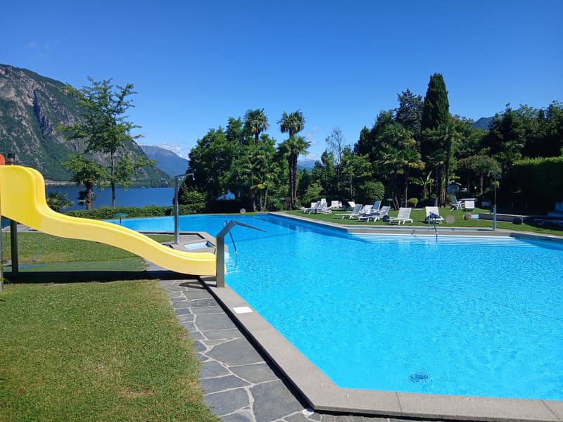 Splendido appartamento in residence con piscina e accesso al lago (2)