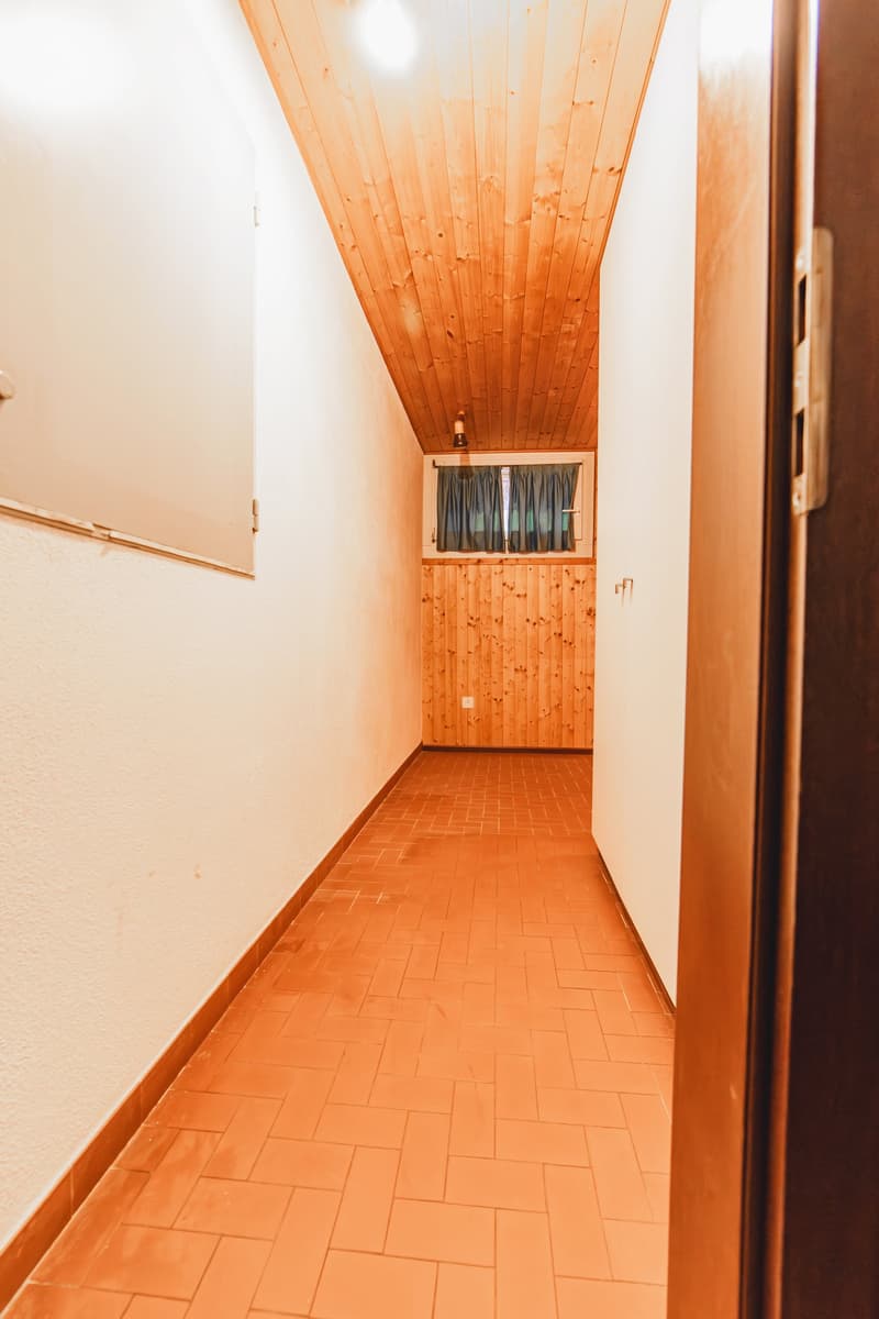 Incantevole Casa Bifamiliare di 5.5 Locali a Chiasso – Disponibile Subito! (19)