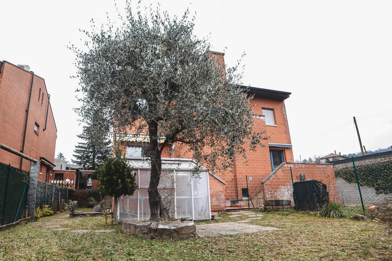 Incantevole Casa Bifamiliare di 5.5 Locali a Chiasso – Disponibile Subito! (25)