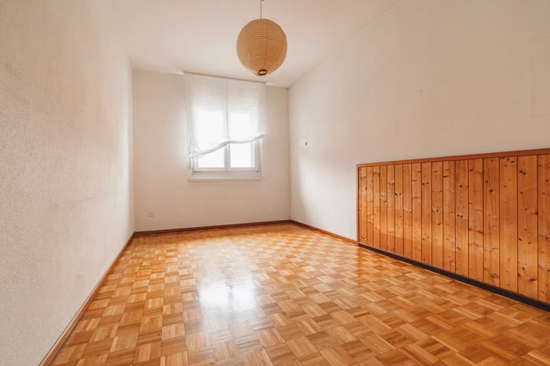 Incantevole Casa Bifamiliare di 5.5 Locali a Chiasso – Disponibile Subito! (12)