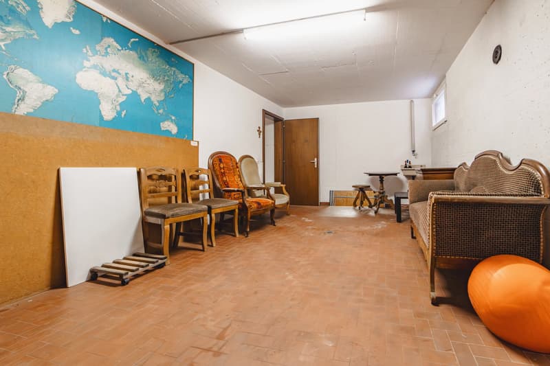 Incantevole Casa Bifamiliare di 5.5 Locali a Chiasso – Disponibile Subito! (22)