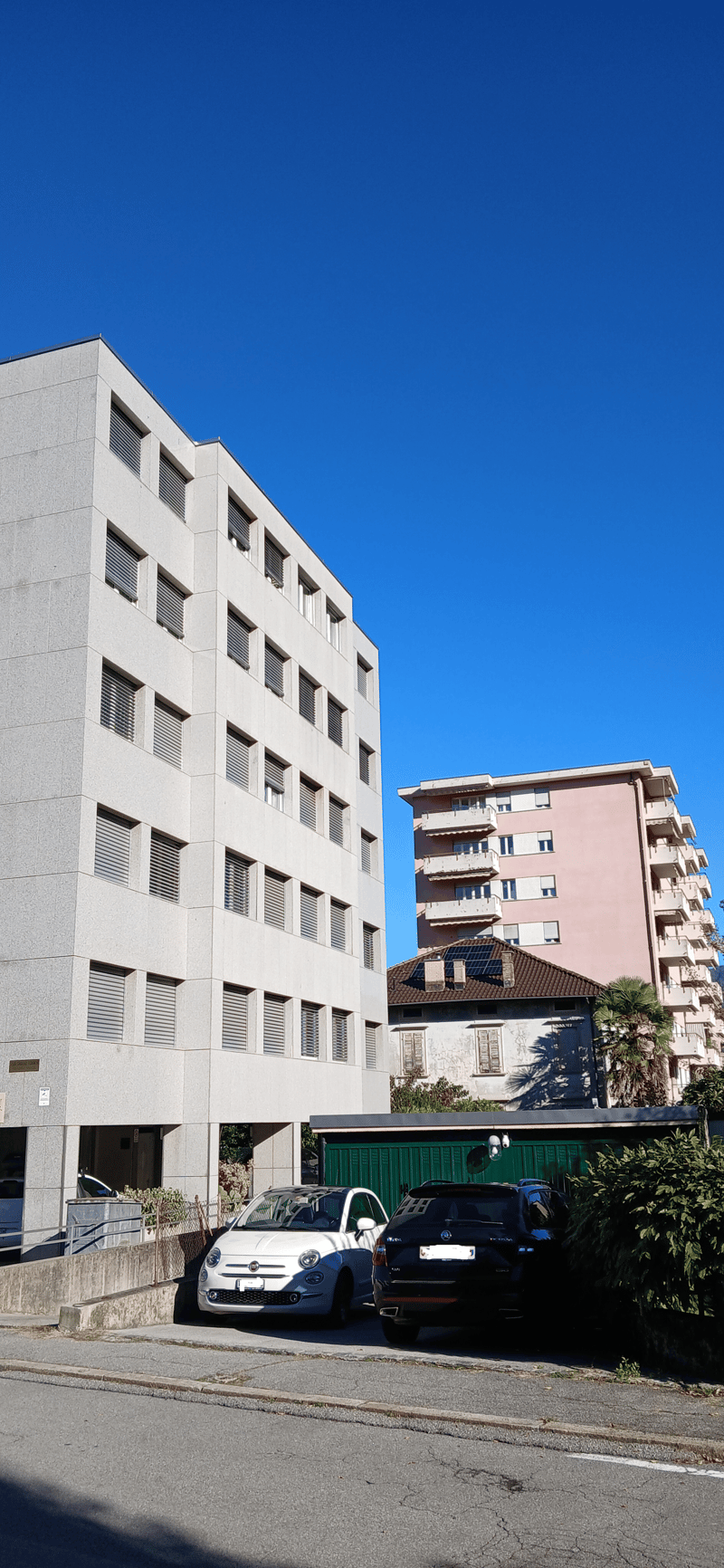 Appartamento di 3.5 locali in affitto a Chiasso – Disponibile subito (2)