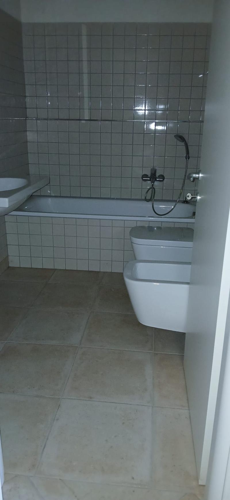 Coldrerio affittiamo in dimora storica ristrutturata 3.5 locali (14)